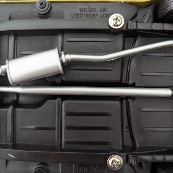Sun Star 1953 Chevrolet Bel Air Convertible Die Cast Model Car Collectible 1:18 - Picture 11 of 12